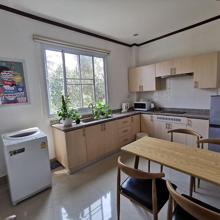 Artist Golden Loft Paris - Vientiane Homestay Duplex Triplex מראה חיצוני תמונה