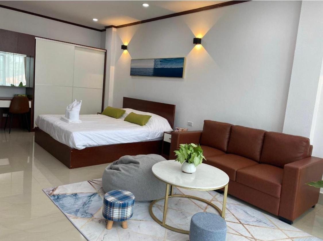 Artist Golden Loft Paris - Vientiane Homestay Duplex Triplex מראה חיצוני תמונה