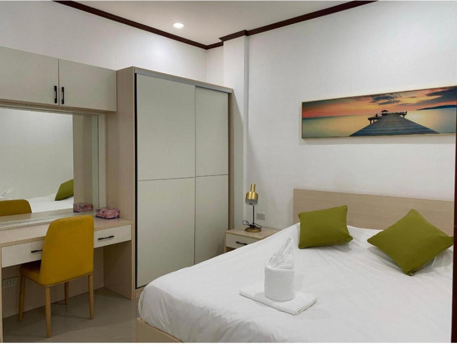 Artist Golden Loft Paris - Vientiane Homestay Duplex Triplex מראה חיצוני תמונה